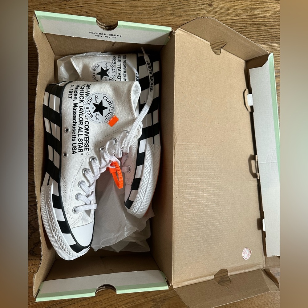 Off-White Converse